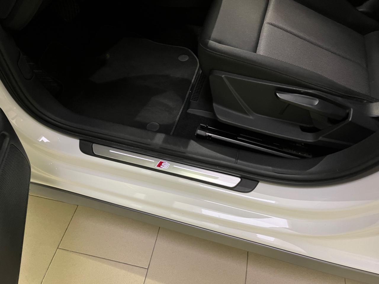 Audi A3 SPB 30 TFSI S tronic line edition