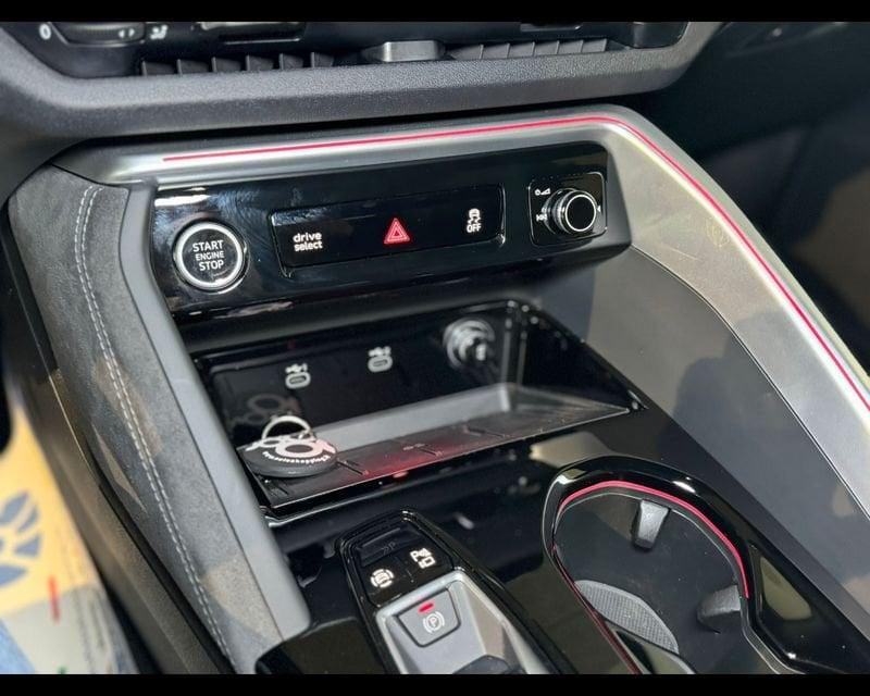 Audi Q5 3ª serie TDI 150 kW mHEV+ S tronic quattro S line edition