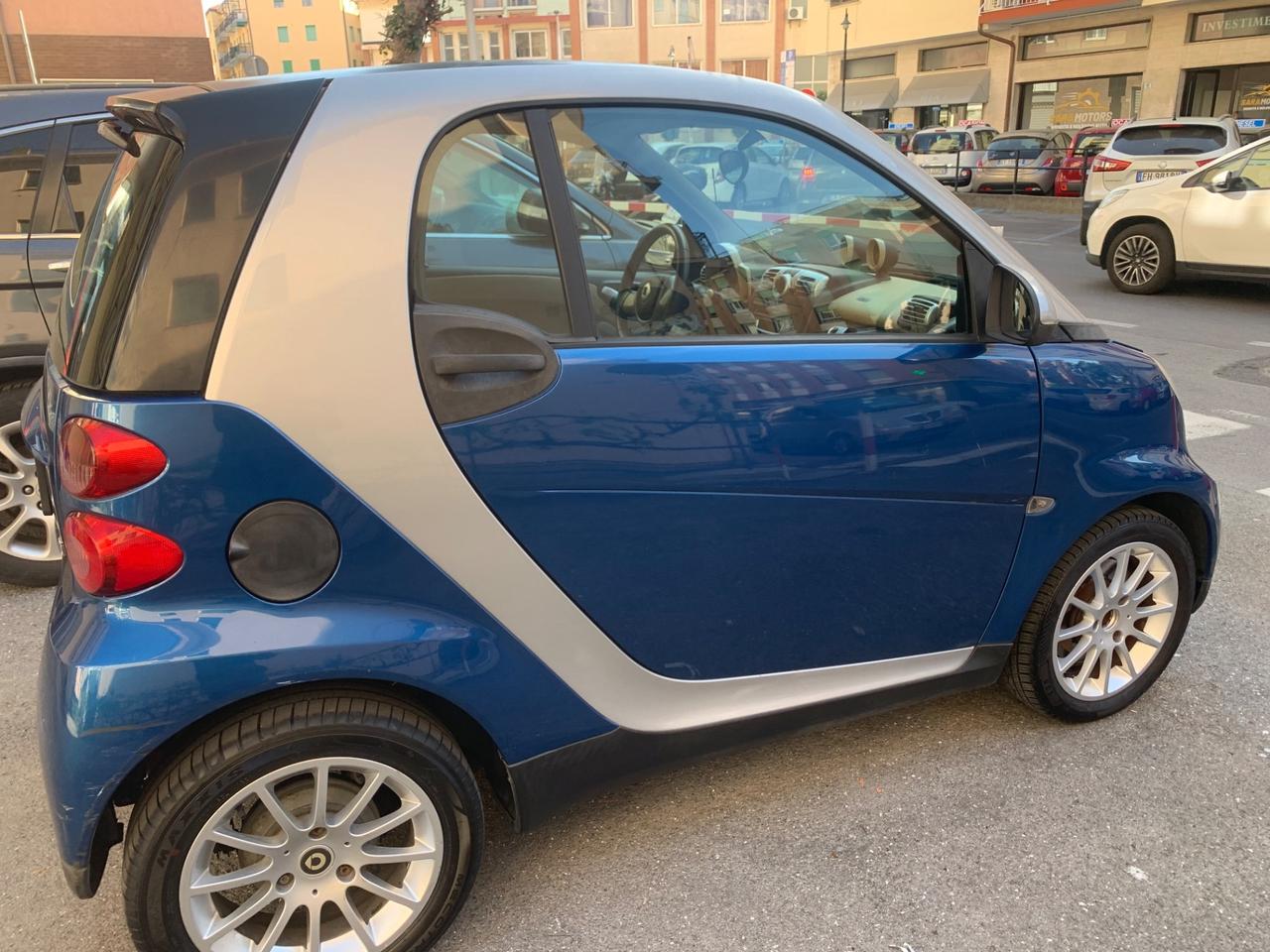 Smart ForTwo 800 33 kW coupé passion cdi