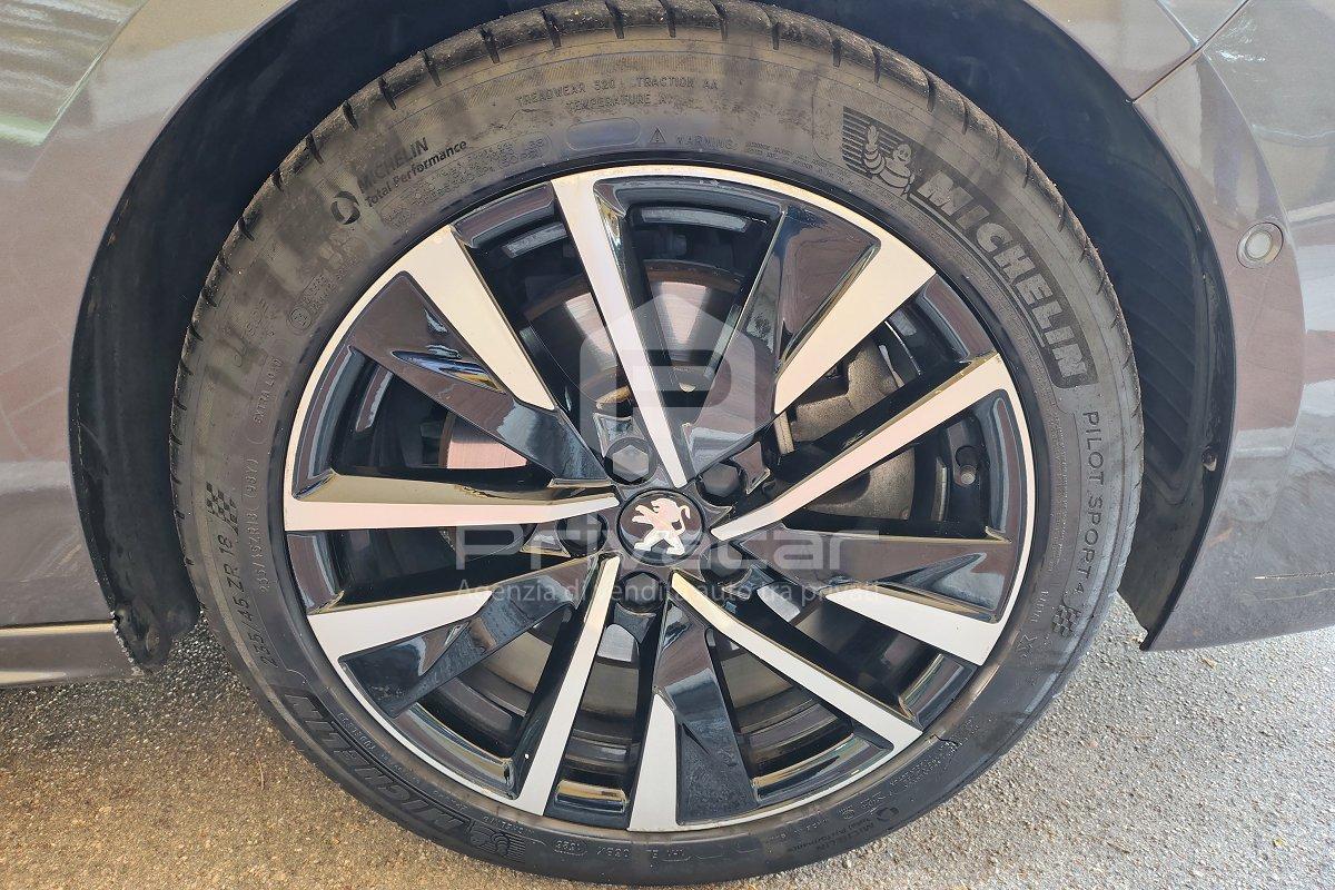 PEUGEOT 508 Plug-in Hybrid 225 e-EAT8 SW GT