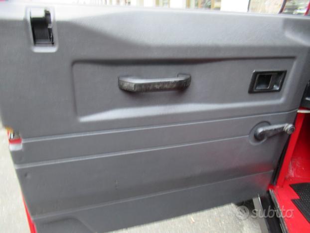 LAND ROVER Defender 90 turbodiesel CABRIO/ HARD-