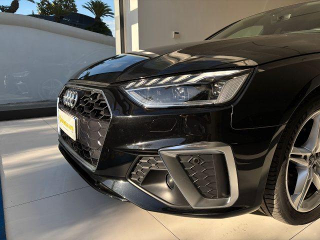 AUDI A4 Avant 40 TDI quattro S tronic S line editionDA?399