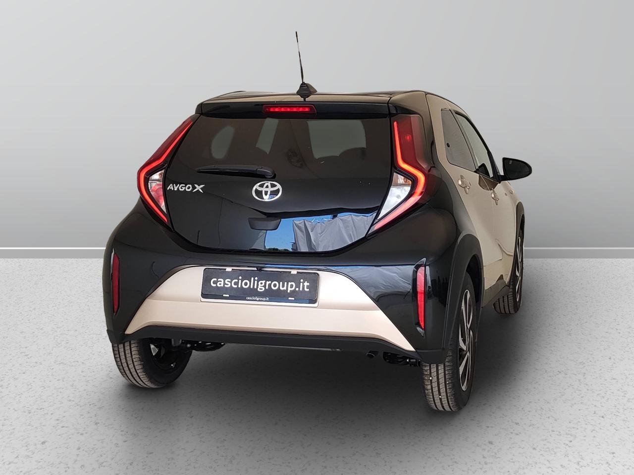 TOYOTA Aygo X 1.0B TREND MT - MY24