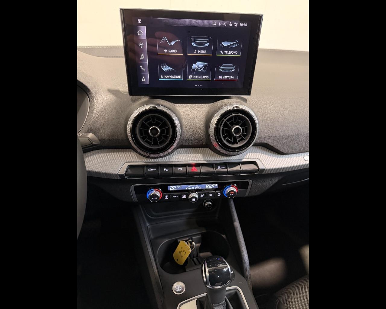 AUDI Q2 35 TFSI S-TRONIC S-LINE EDITION