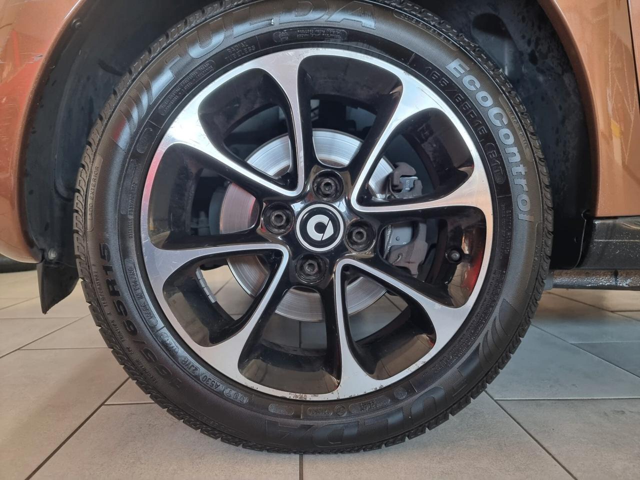 Smart ForFour 70 1.0 twinamic Passion NEOPATENTATI