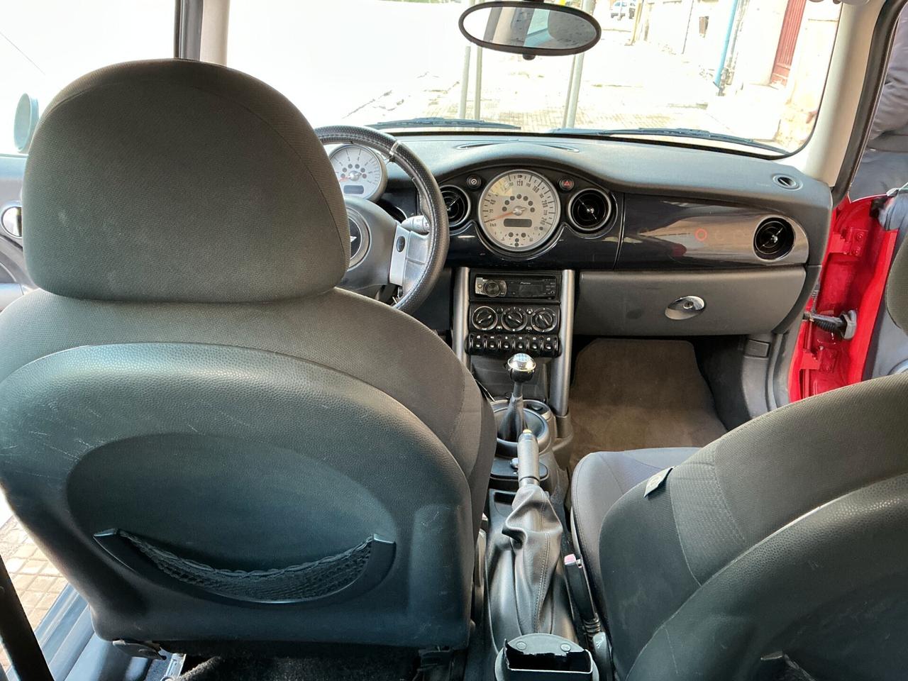 Mini 1.4 tdi One D de luxe