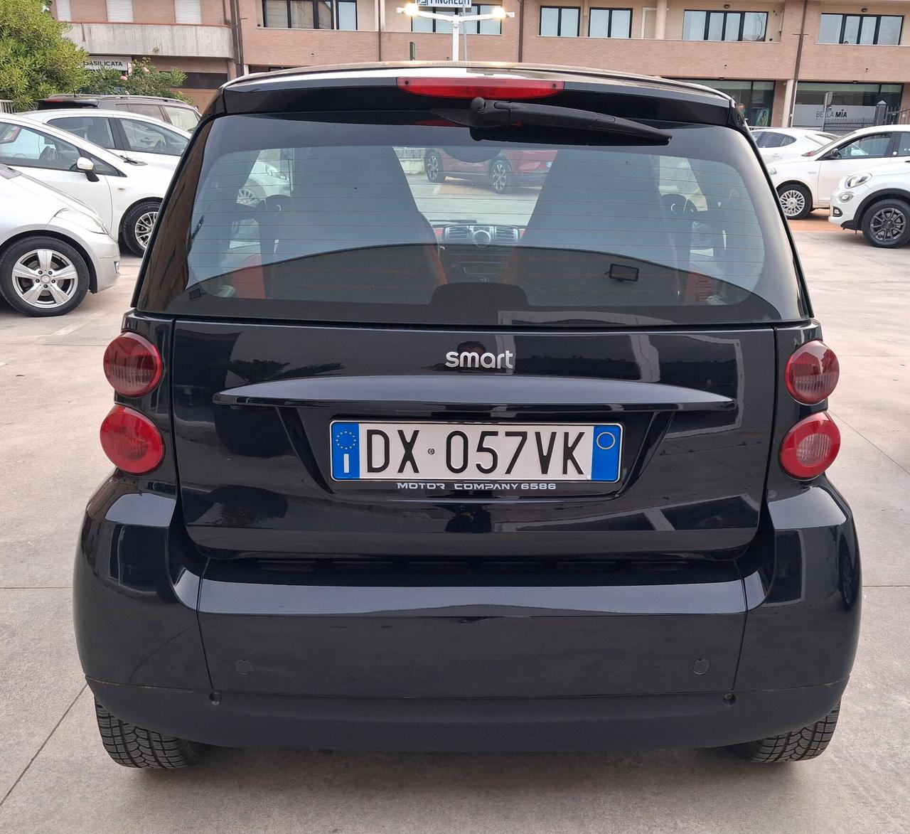 Smart ForTwo 1000 62 kW coupé passion