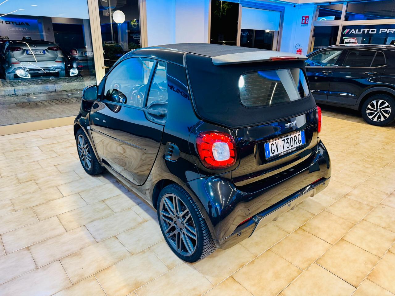 Smart ForTwo 90CV Brabus 0.9 Cabrio Autom / RetroCam Touch