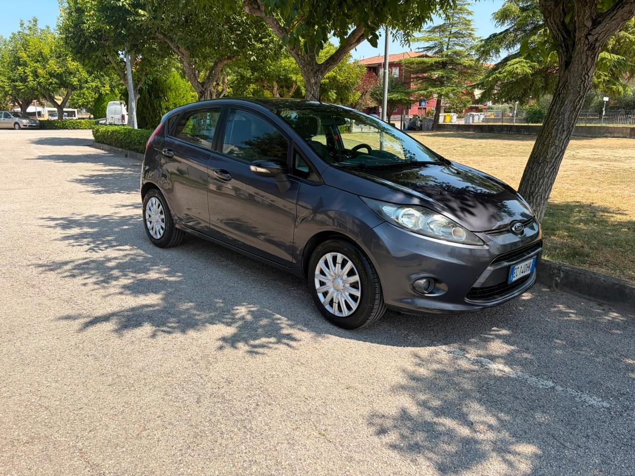 Ford Fiesta 1.4 TDCi accessoriata 5 porte
