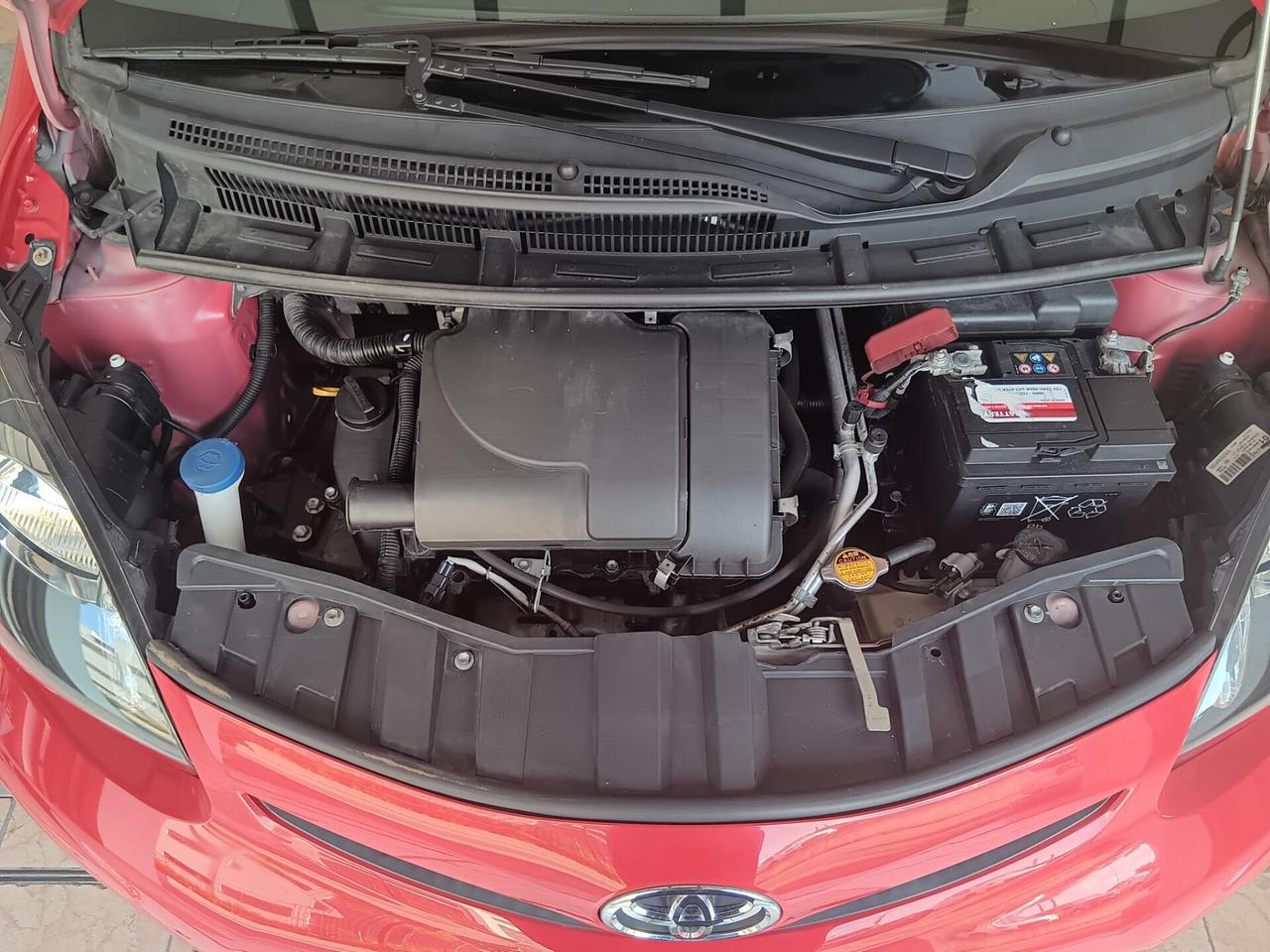 Toyota Aygo 1.0 12V VVT-i 5 porte Active Connect
