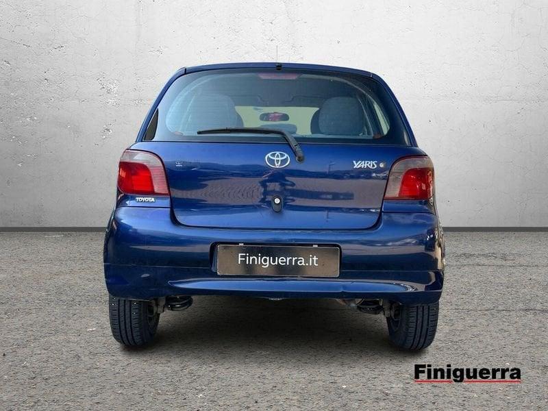 Toyota Yaris 1.0i 16V cat 5 porte Sol