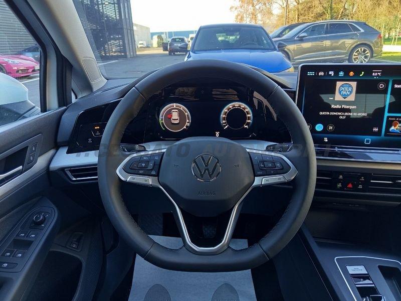 Volkswagen Golf Nuova 1,5 LIFE P 110 TSID6A MY 25