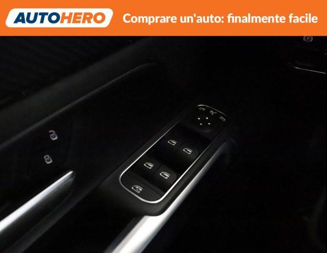 MERCEDES-BENZ GLB 200 d Automatic Premium