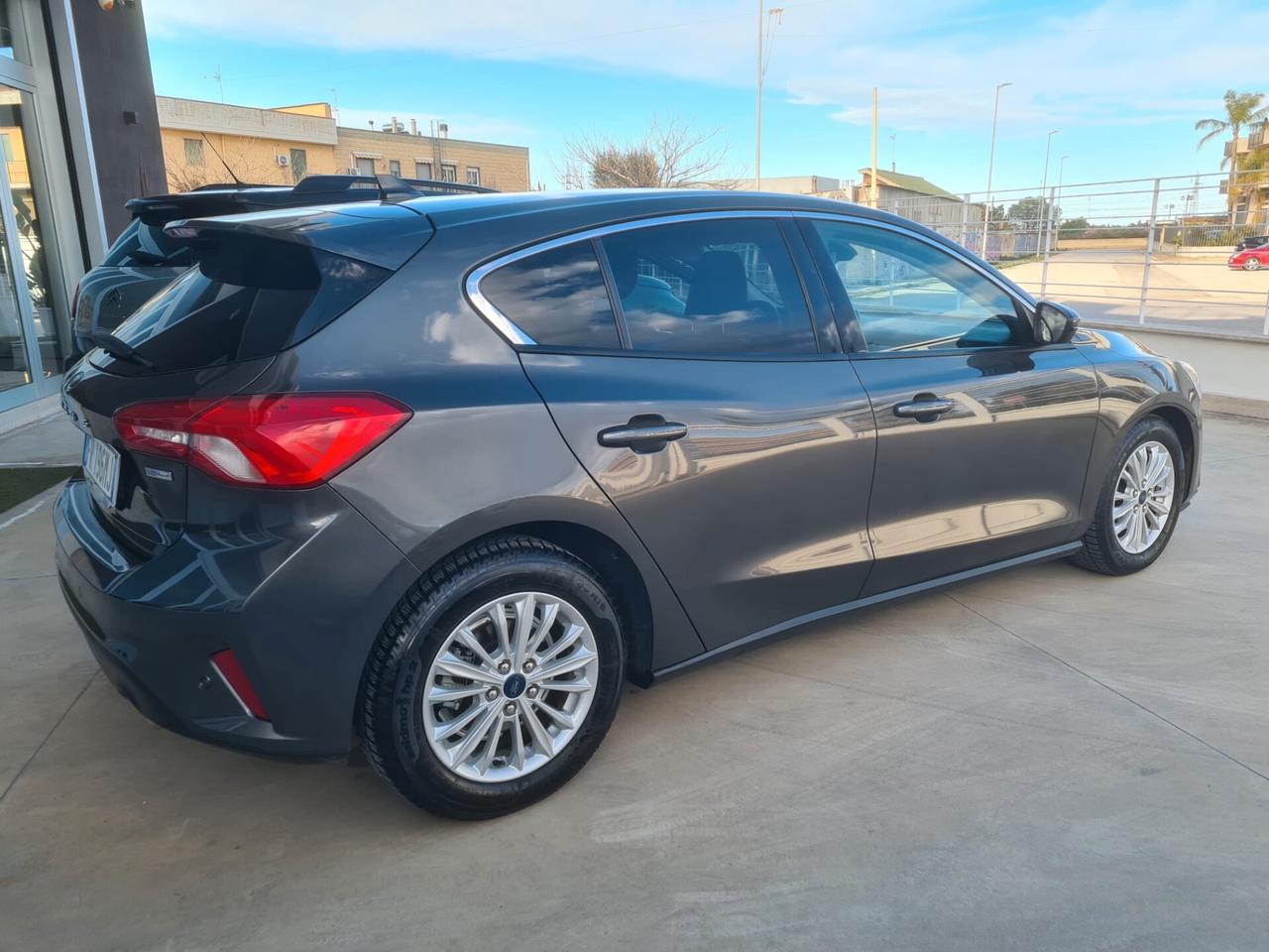 Ford Focus 1.5 EcoBlue 120 CV 5p. Titanium