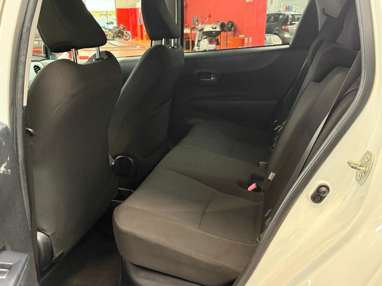 Toyota Yaris 1.5 Hybrid 5 porte Lounge Più