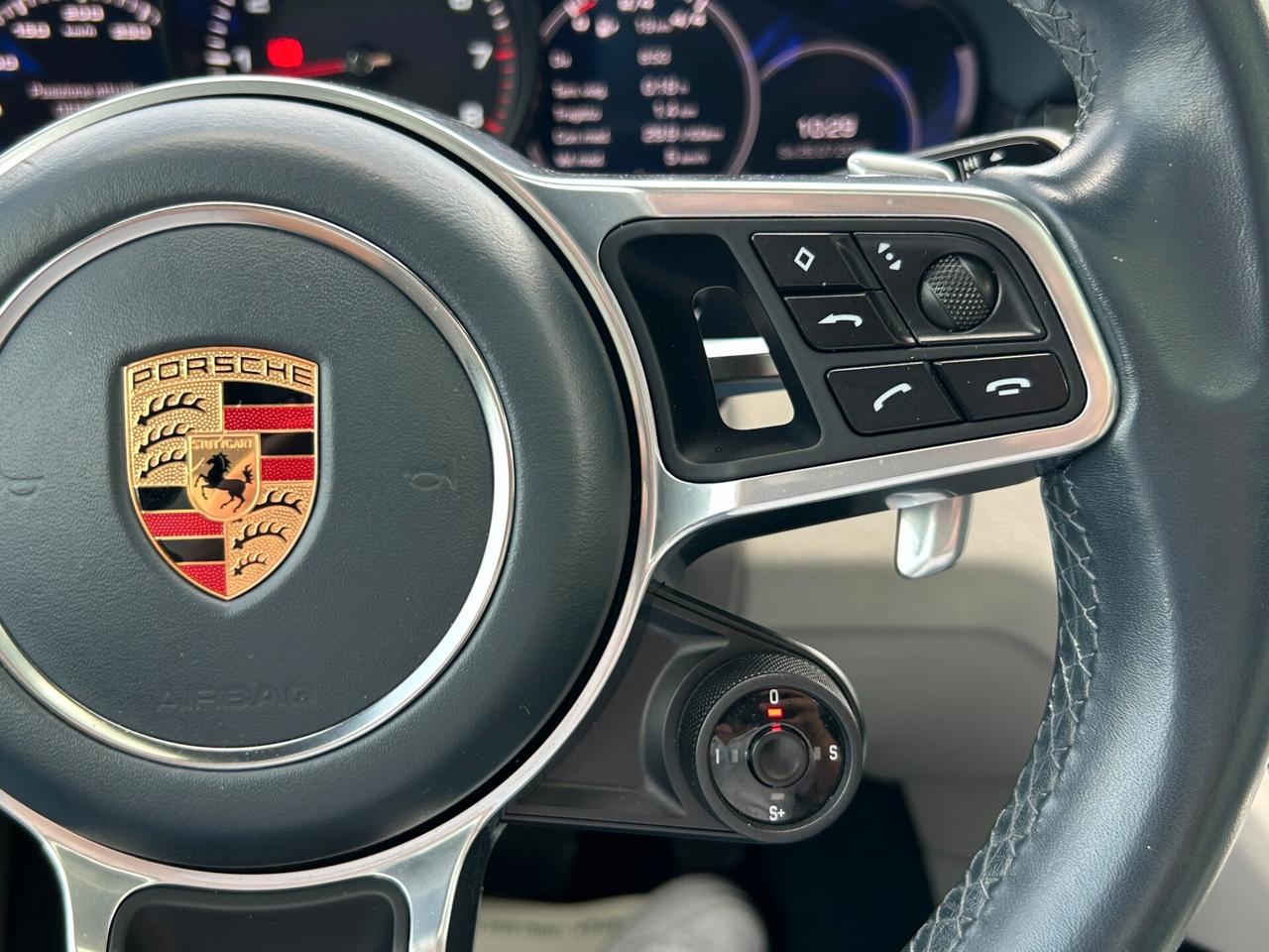 Porsche Cayenne Coupe 3.0 V6 tiptronic