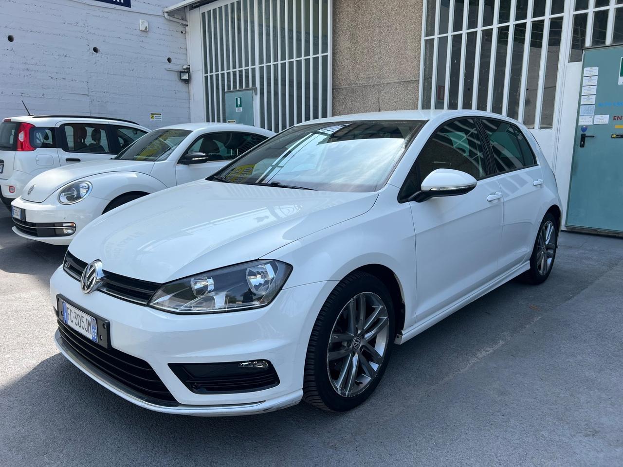 Volkswagen Golf VII 5p 1.6 tdi R-Line 110cv