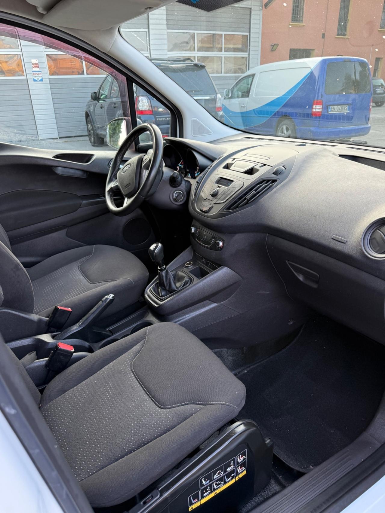 Ford Transit Courier Transit Courier 1.5 TDCi 75CV Van Trend