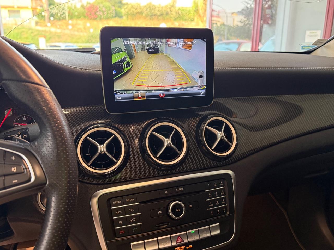 Mercedes-benz GLA 200 d Automatic Premium