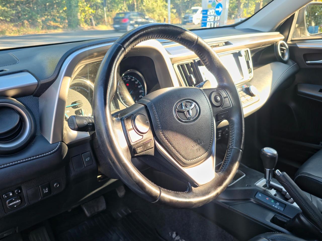 Toyota RAV 4 RAV4 2.5 Hybrid 2WD Lounge E6B Automatica 2016