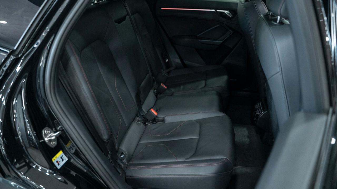 Audi Q3 SPB SPORTBACK 35 2.0 TDI S LINE EDITION TETTO PACK LUCI PELLE XENO NAVI FULL OPTIONAL