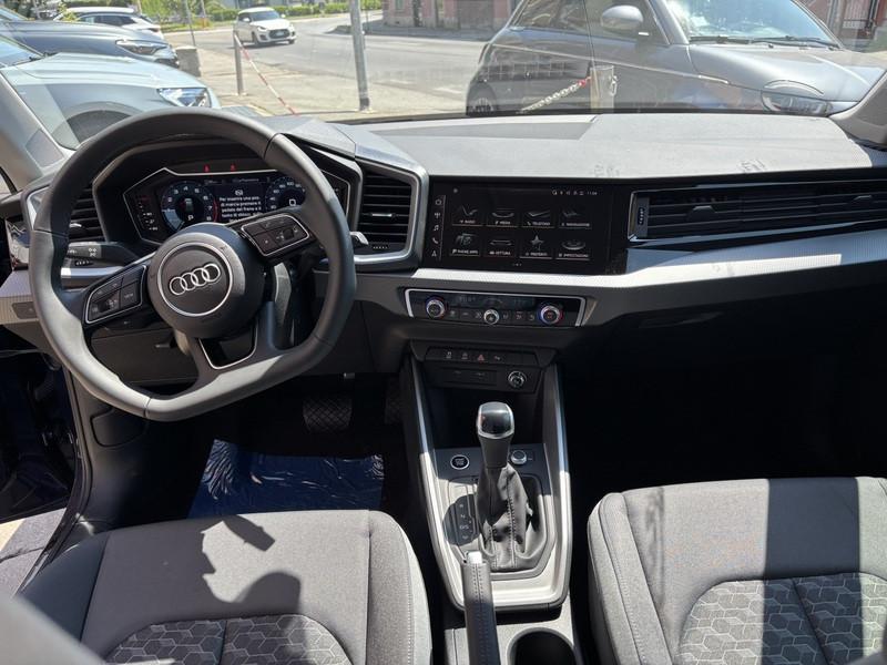 Audi A1 Sportback 30 1.0 tfsi S Line Edition 116cv s-tronic LED-PHONE APPS-17"