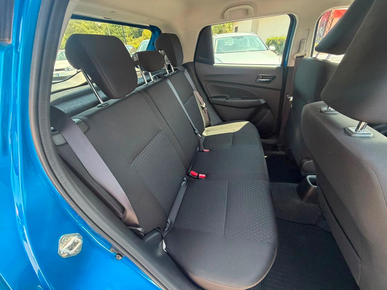 Suzuki Swift 1.2 Hybrid Top