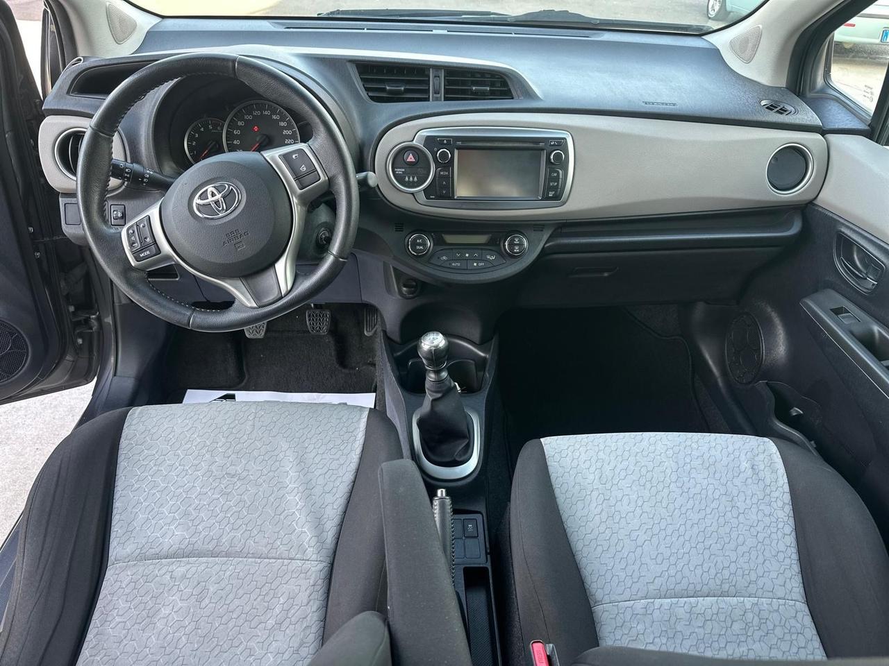 Toyota Yaris 1.4 D-4D 5 porte Lounge