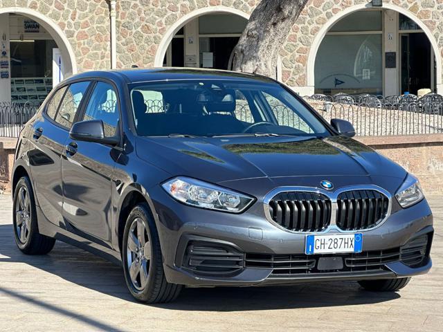 BMW 118 d 5p. Advantage UNIPRO+NAVI+CARPLAY+PDC!