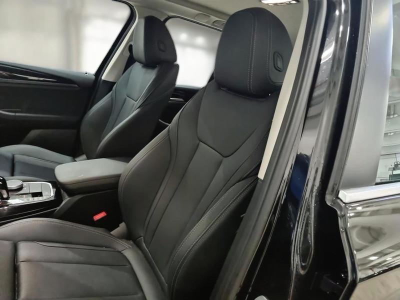 BMW X3 xDrive 20d MH48V Autom.