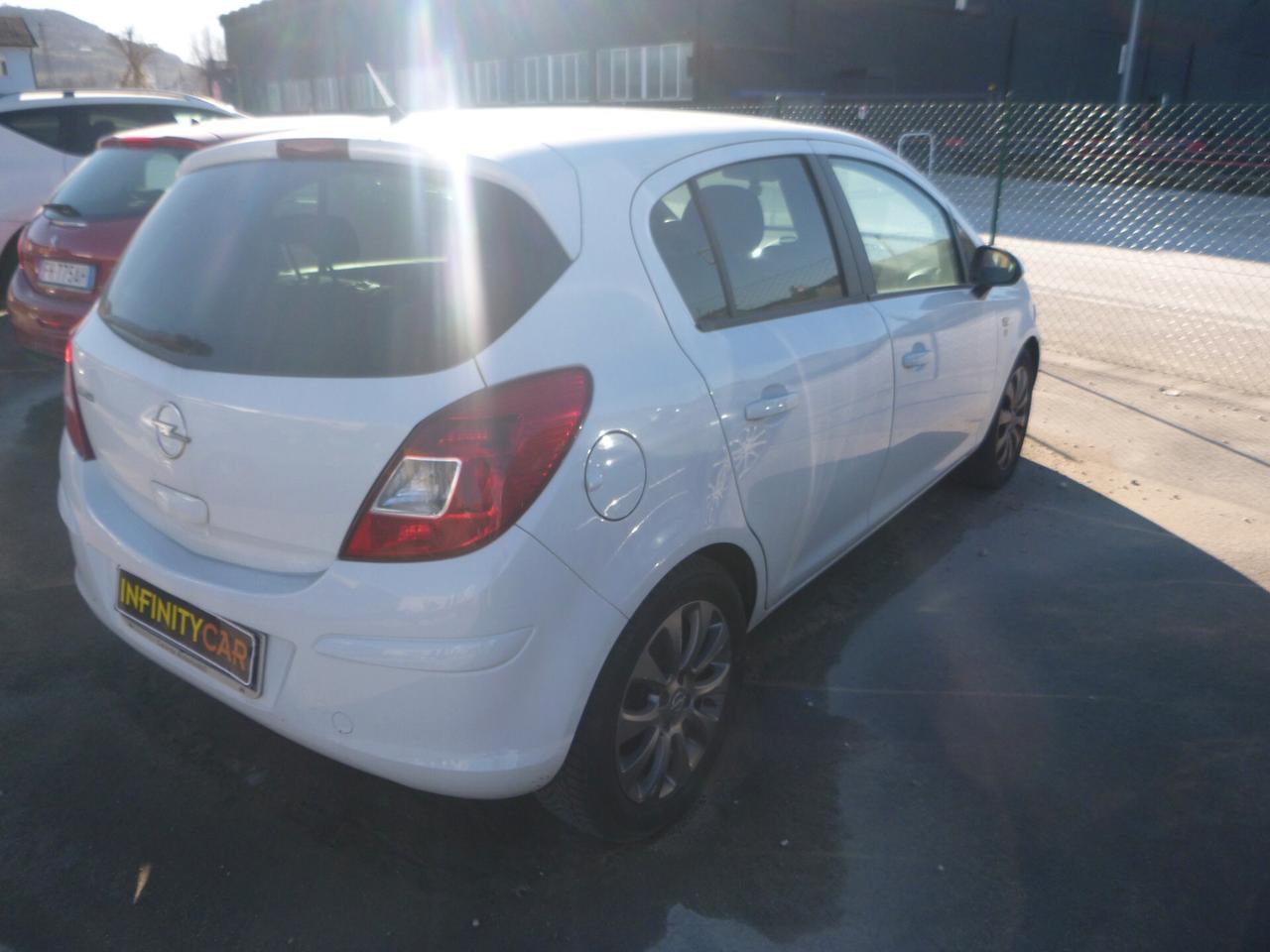 Opel Corsa 1.2 5 porte Edition