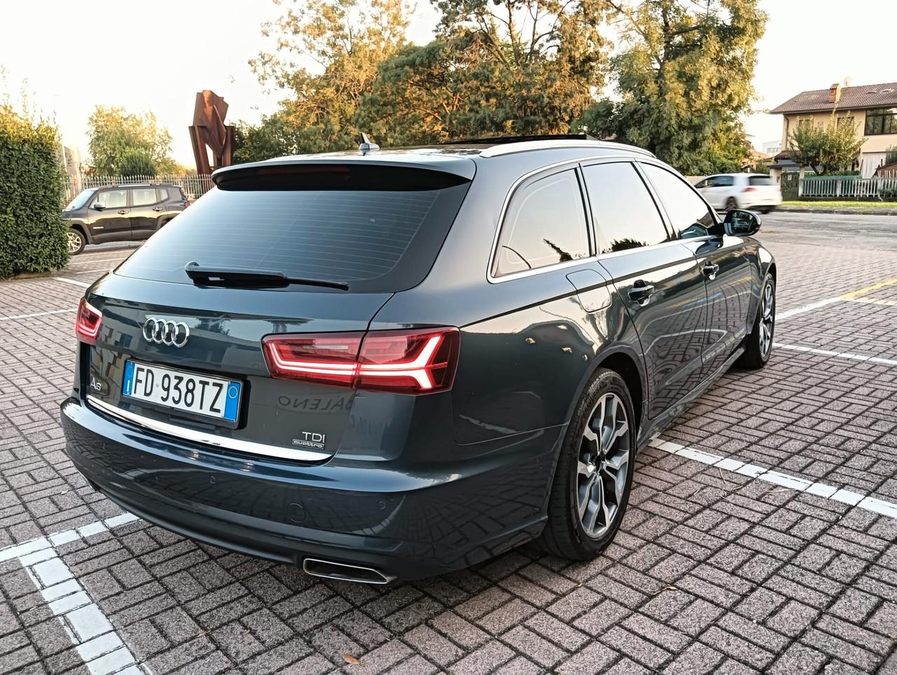Cell 320 147 1147 WUATSAPP 3276540940 A6 3.0 TDI 272 CV quattro S tronic Business Plus