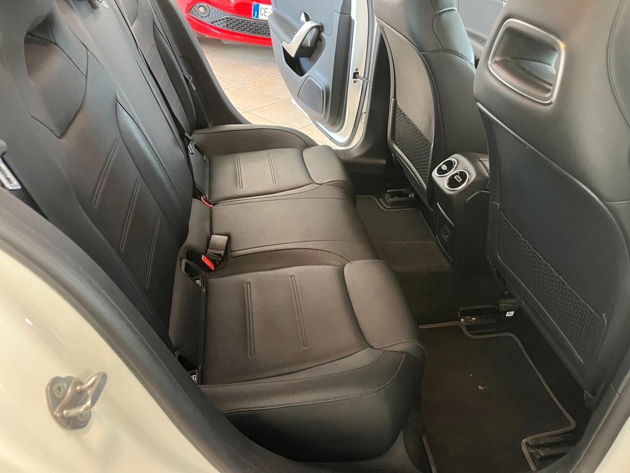 Mercedes-benz A 250 e Automatic EQ-Power Sport