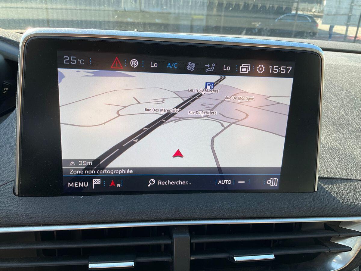 Peugeot 3008 EAT8 120CV ALLURE