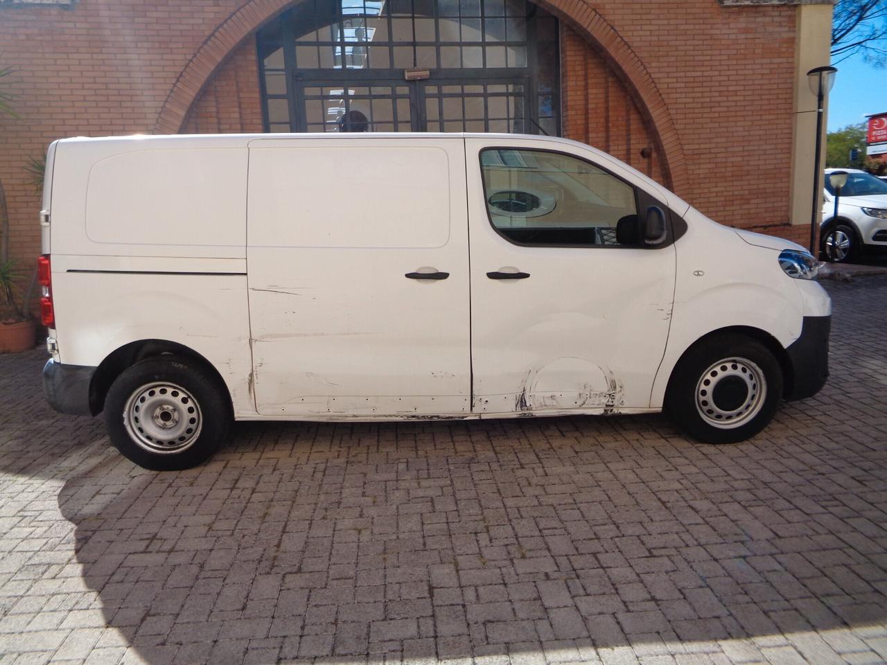 Toyota Proace 2.0D 122CV S&S PL-TN Furgone Medium 4p.14q Comfort DA RIVEDERE CARROZZERIA