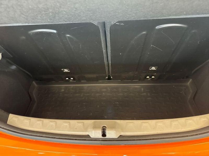 Toyota Aygo 1.0 VVT-i x-wave orange