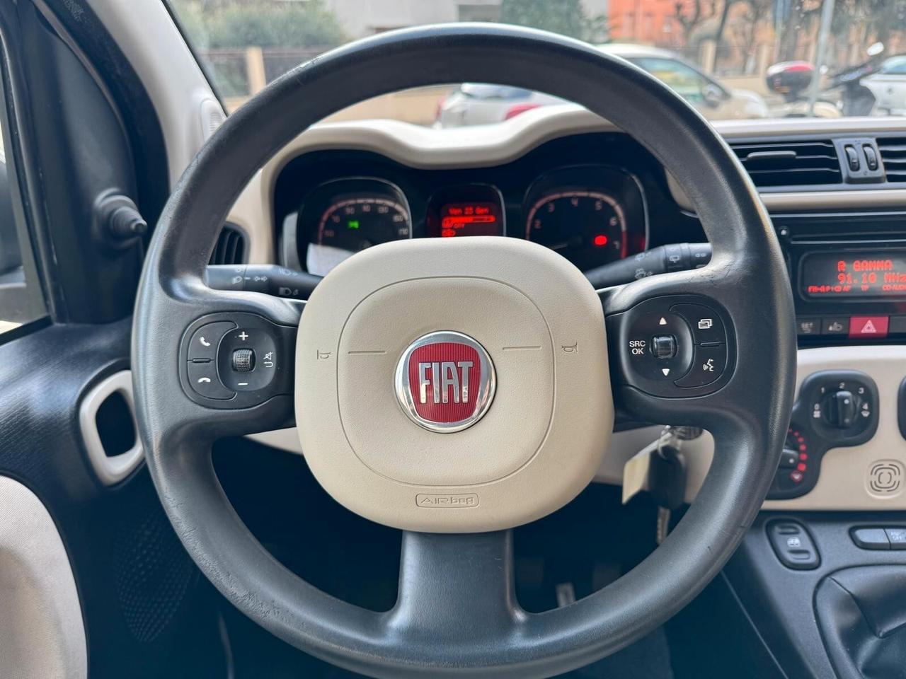 FIAT PANDA 1.2 LOUNGE UNIPROPRIETARIO NEOPAT.