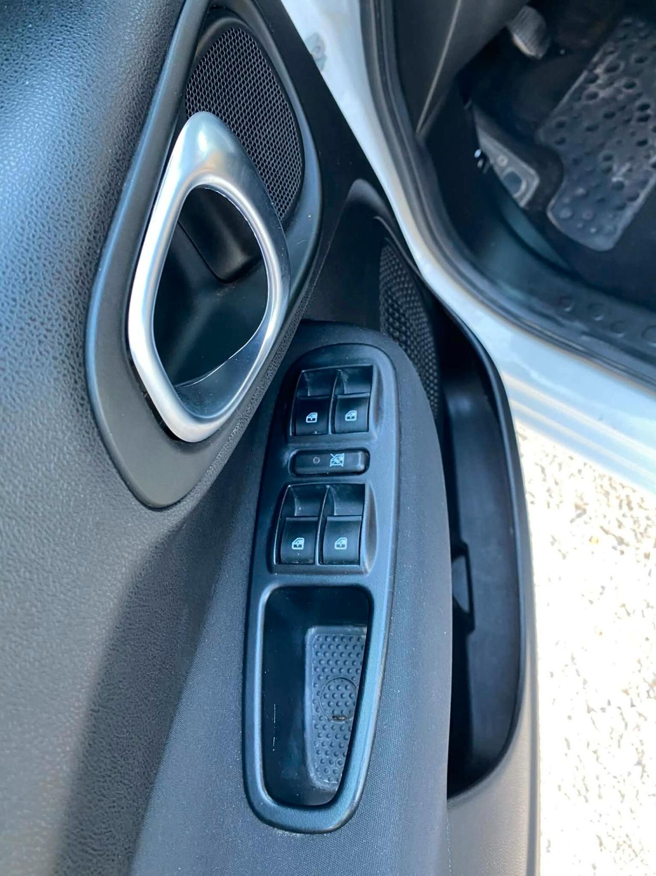 Fiat 500L 1.6 120cv Diesel 7 Posti Lounge Ok Neop.