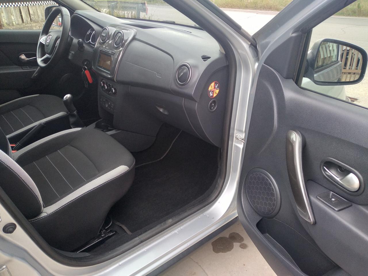 Dacia Sandero Stepway 1.5 Blue dCi 95 CV Comfort