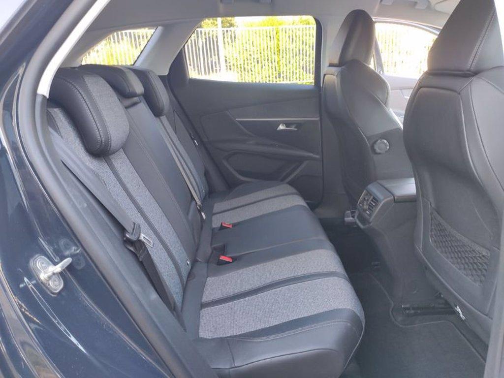 PEUGEOT 3008 PureTech Turbo 130 EAT6 S&S Allure del 2017