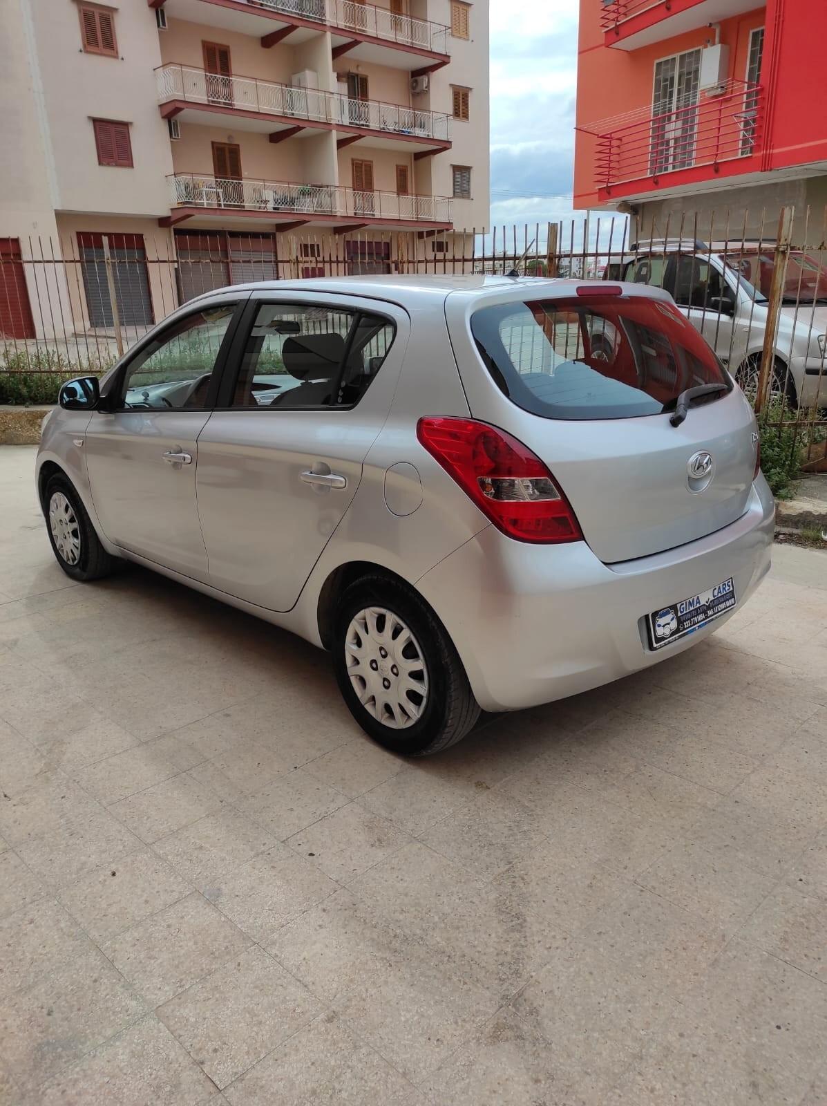 Hyundai i20 1.2 Benz/GPL 78 Cv