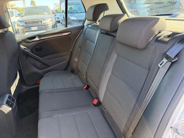 VOLKSWAGEN Golf 1.6