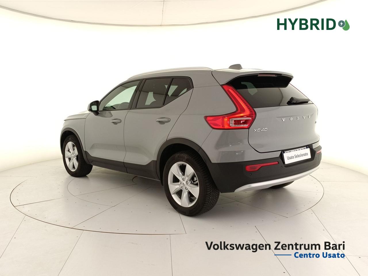Volvo XC40 2.0 b3 core auto