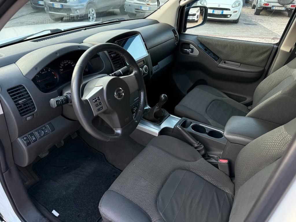 Nissan Navara 2.5 dCi 190CV 4 porte Double Cab XE
