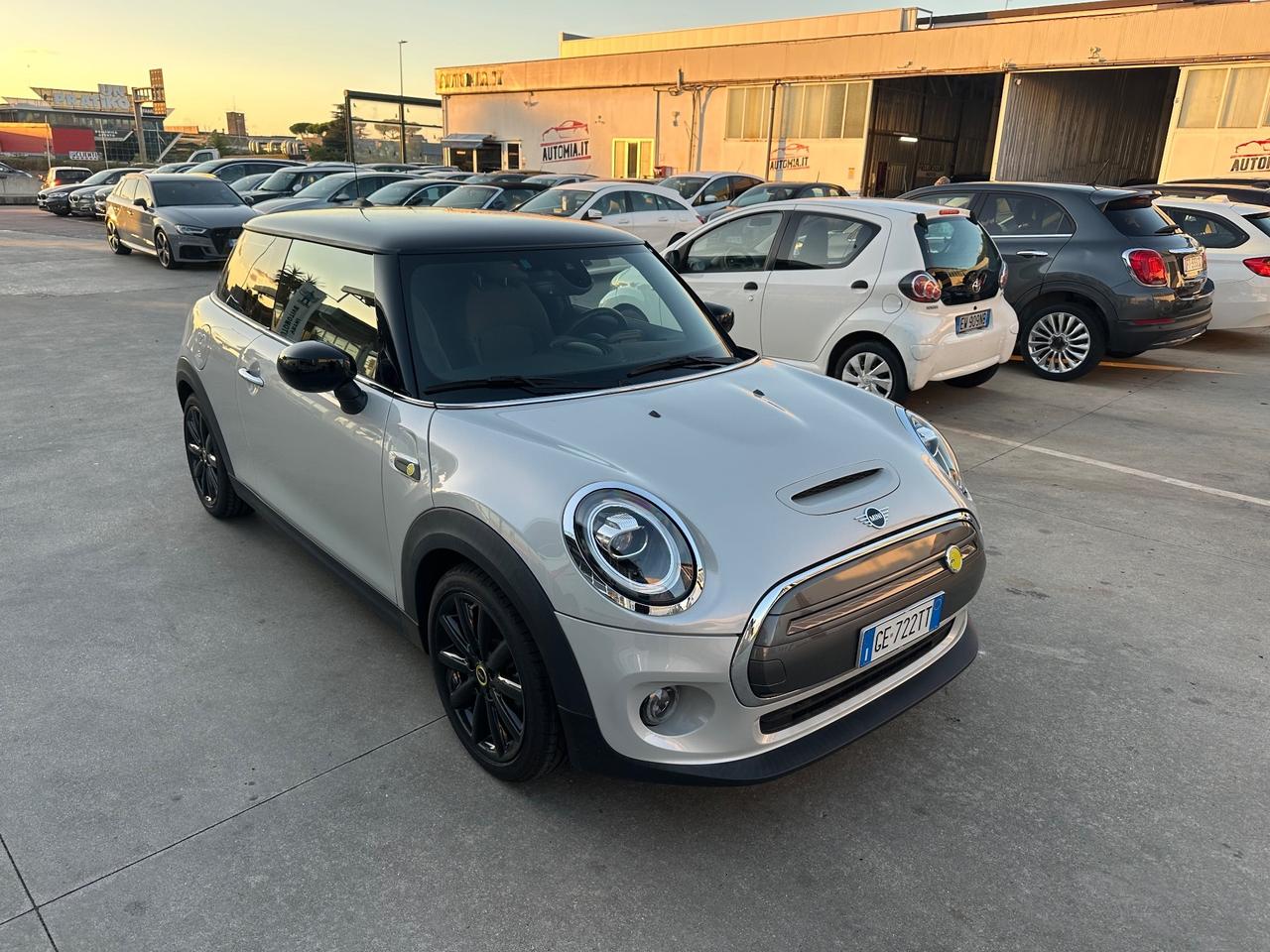 Mini Mini Full Electric Mini Cooper SE