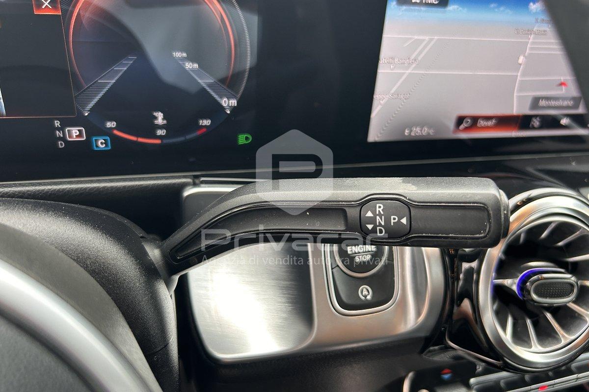 MERCEDES GLB 200 d Automatic Sport