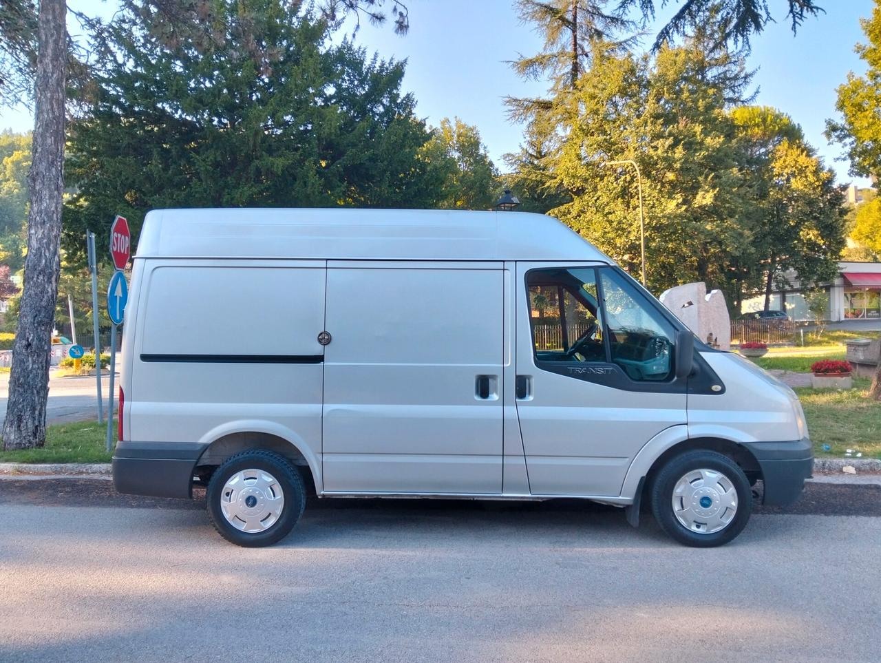 FORD TRANSIT