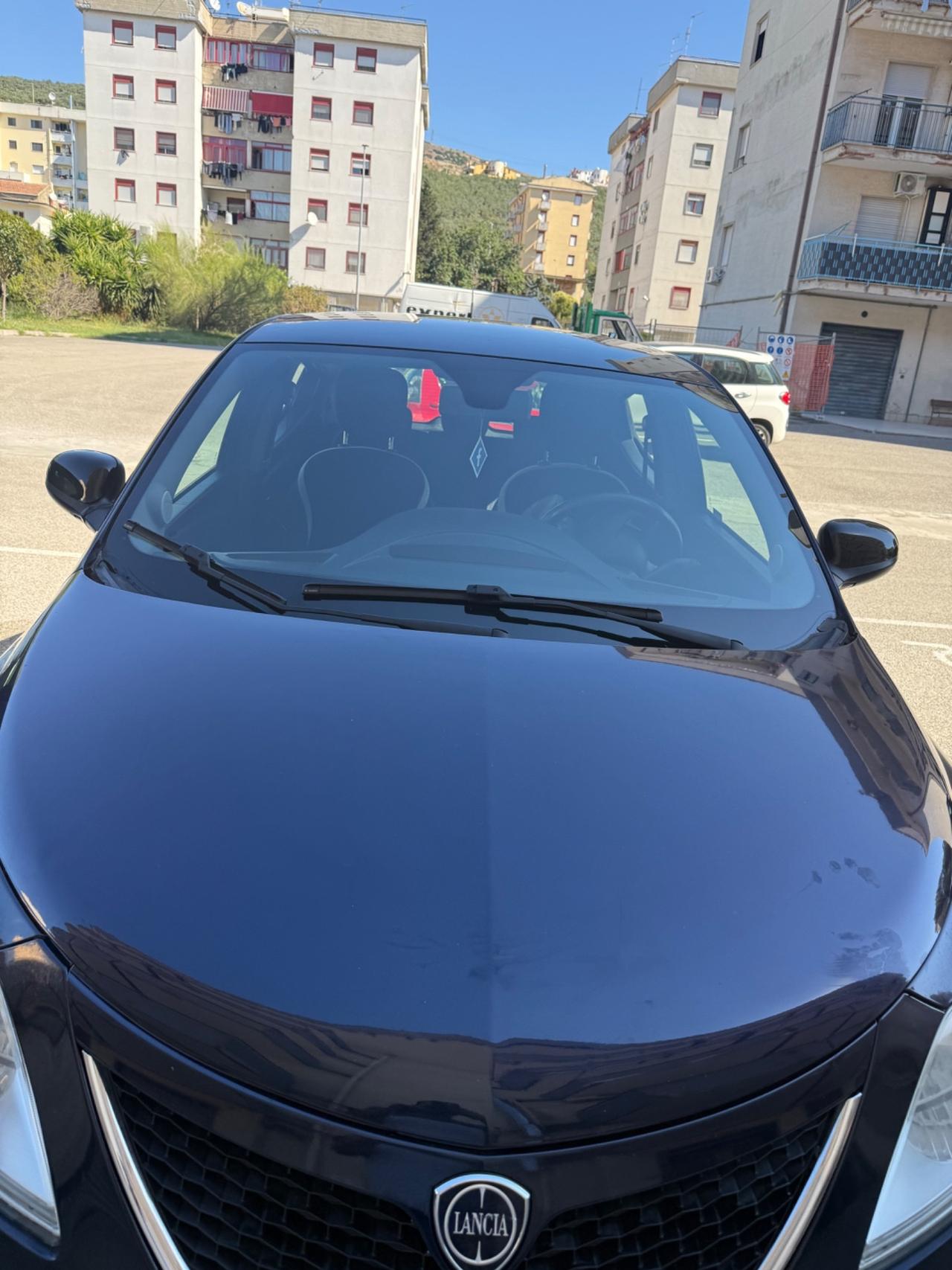 Lancia Ypsilon 1.2 69 CV 5 porte GPL Ecochic Gold