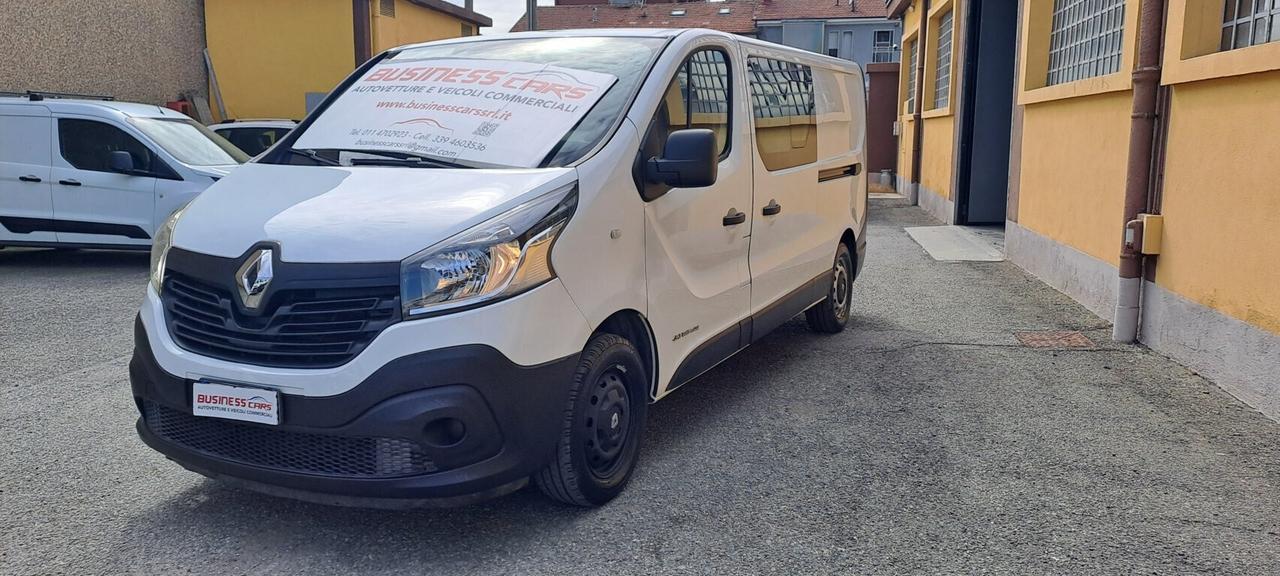 Renault TRAFIC 1.6 DCI 125 CV PASSO LUNGO MAXI - 6 POSTI - CON PEDANA DI CARICO +IVA