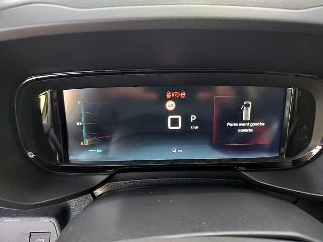 Citroen Berlingo BlueHDi 130 EAT8 Combi Plus KM Ø